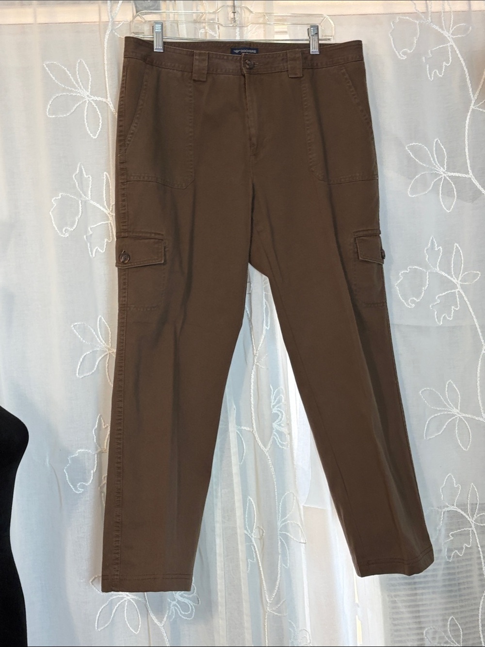 Dockers Brown Women’s Cargo Pants with Side Flap Pockets 12 P